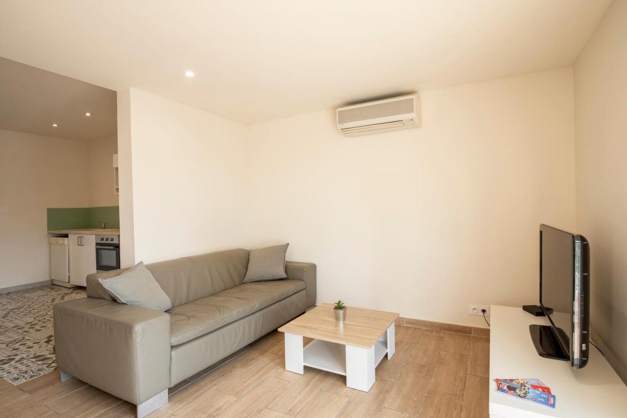 Appartement Avec Piscine Aviñón Exterior foto